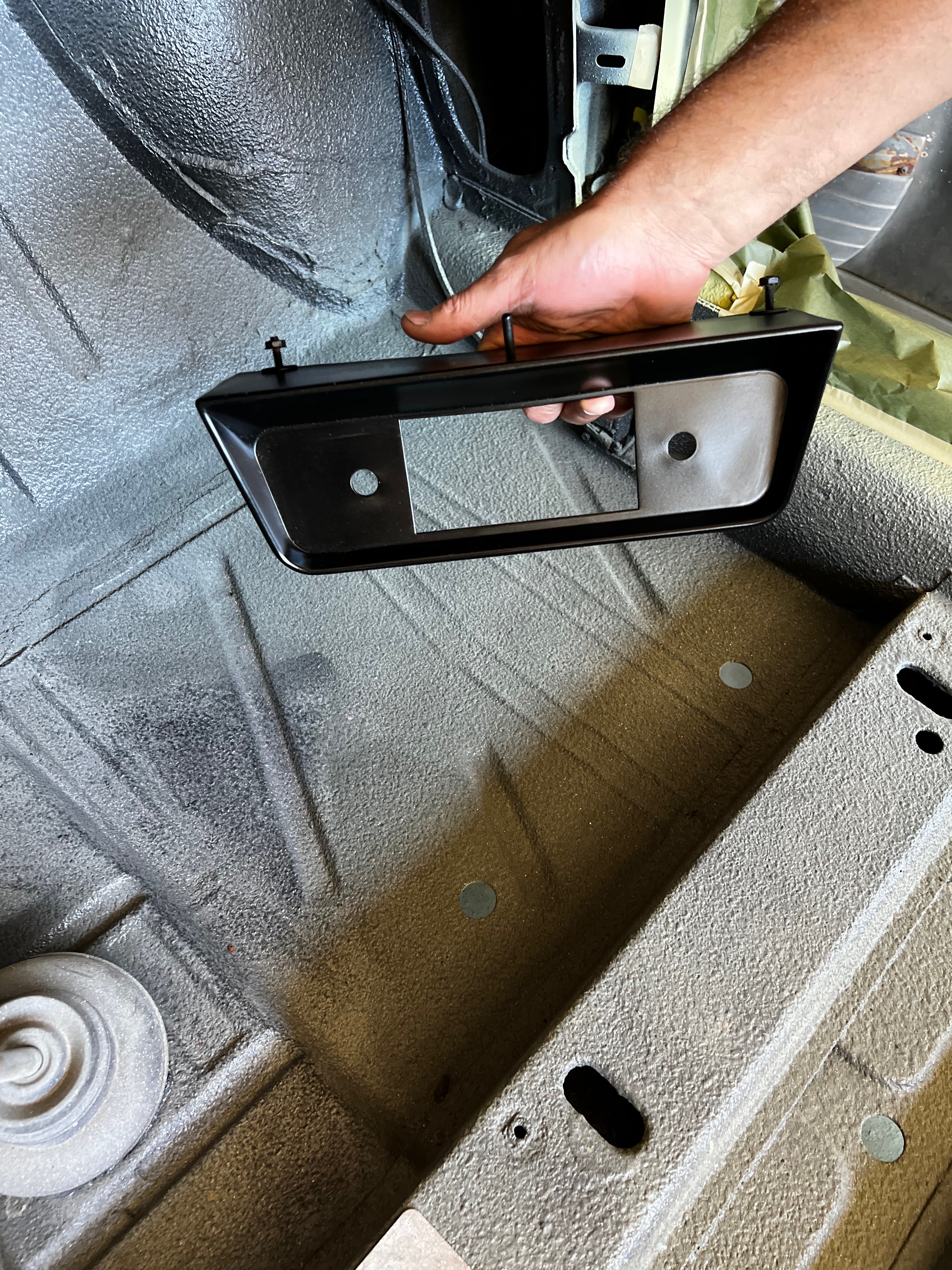 1964 Corvair paint finishing and polishing during body-paint phase