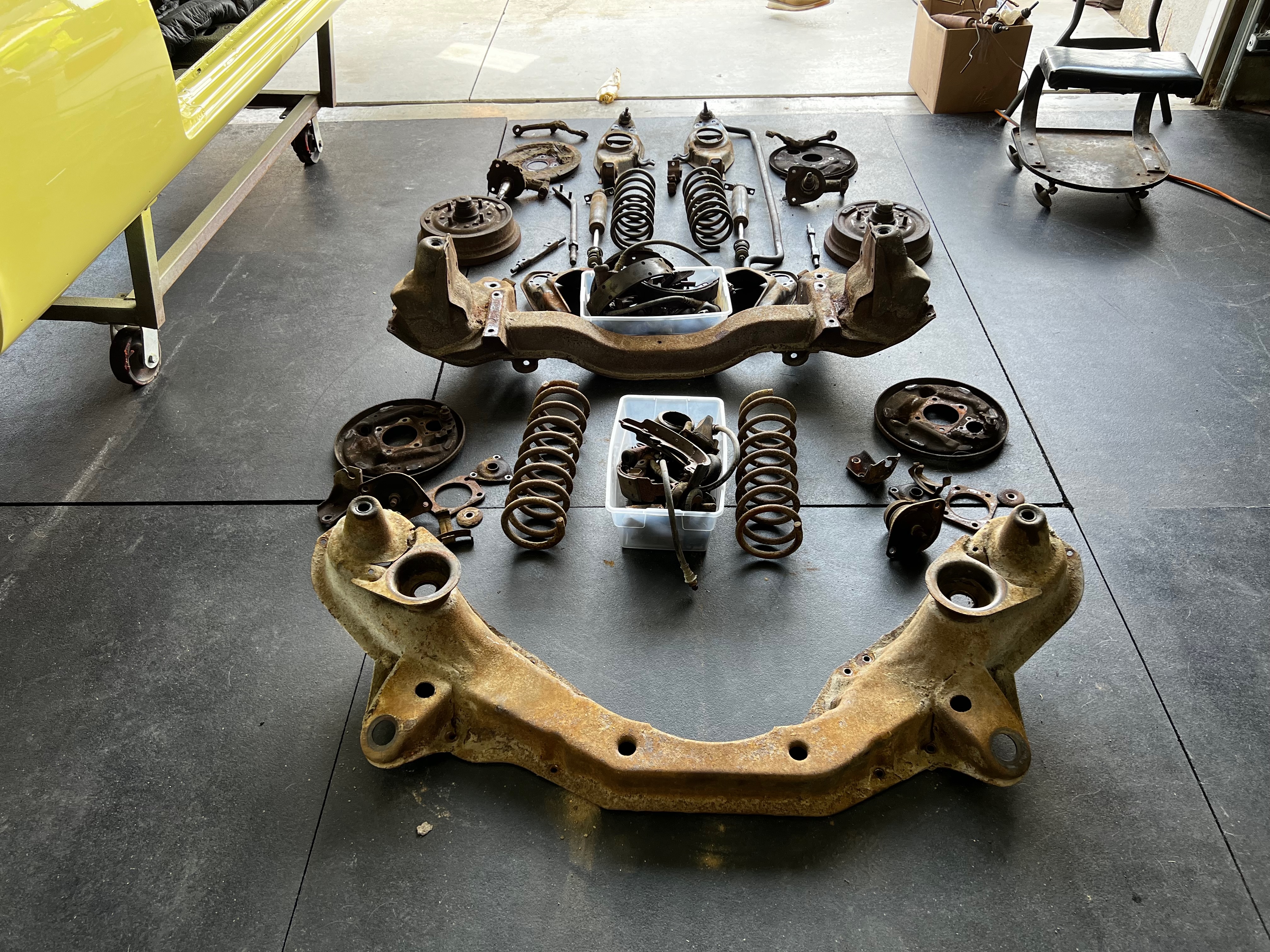 1964 Corvair detailed view of disassembled suspension