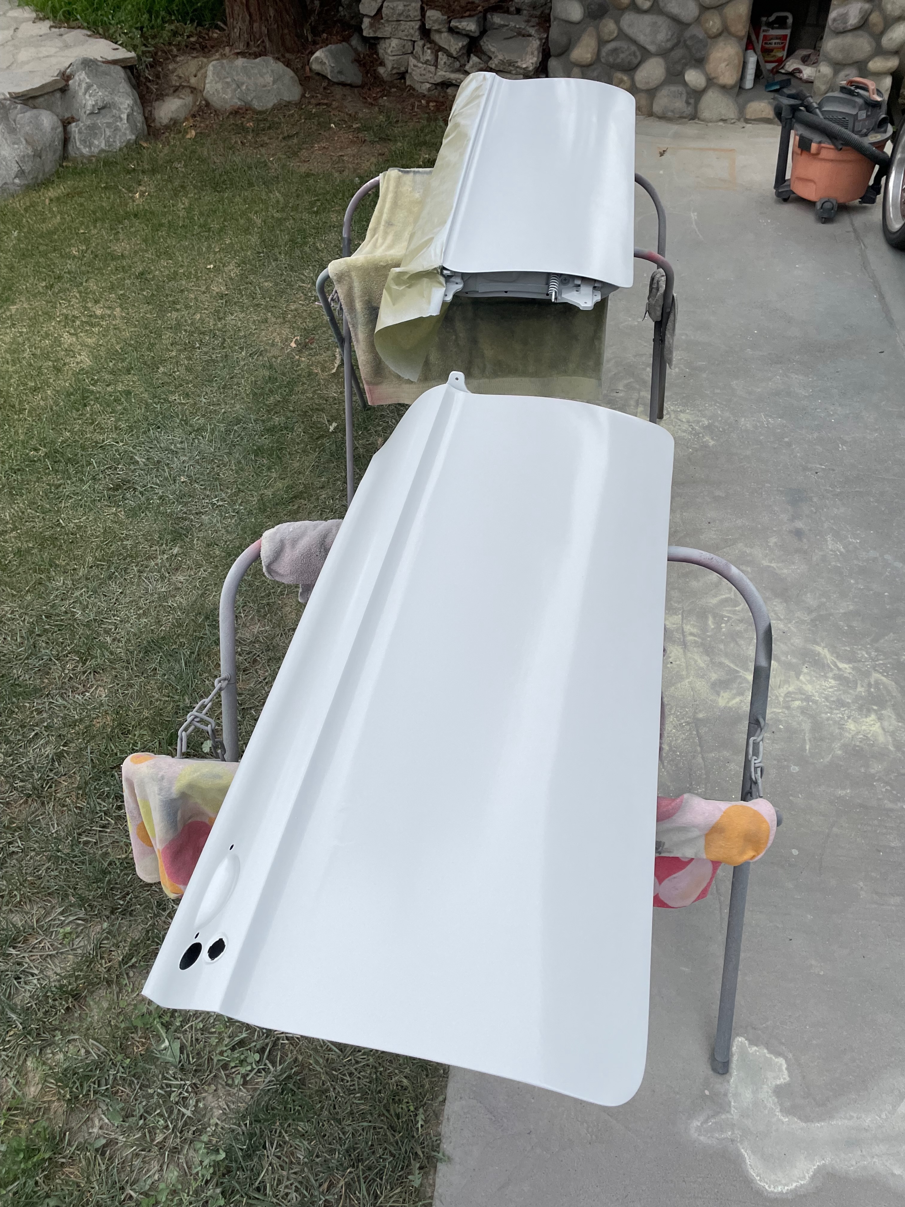 1964 Corvair paint color matching during body-paint phase